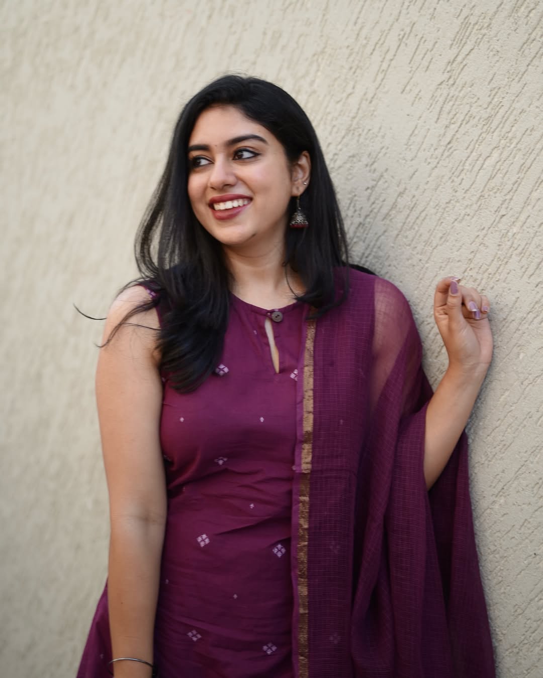 DEEP PURPLE SLEEVE LESS KURTA SET