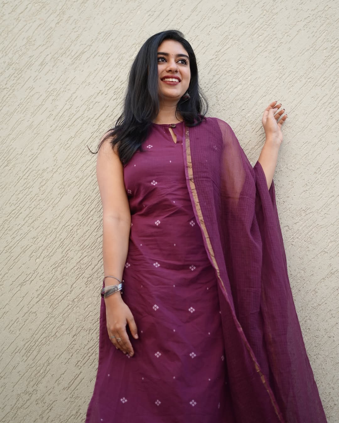 DEEP PURPLE SLEEVE LESS KURTA SET