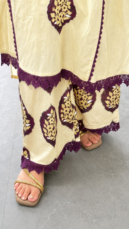 COTTON KURTA SET WITH HAND APPLIQUE WORK WITH JAIPURI PRINT