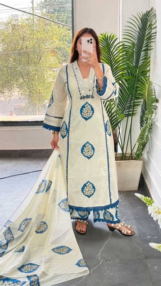 OFF-WHITE KURTA SET WITH BLUE JAIPURI FLORAL BLOCK PRINT