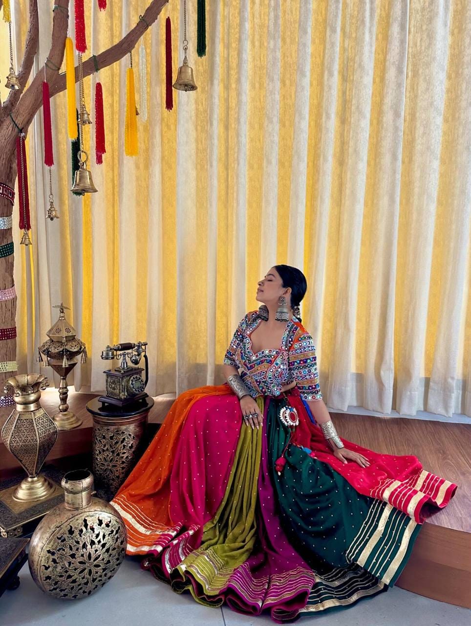 LATEST MULTI NAVRATRI CHANIYA CHOLI LEHENGA