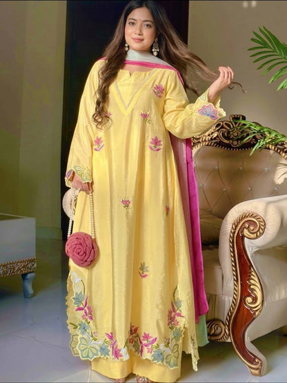 BUTTER-YELLOW 3-PIECE ETHNIC KAFTAN SUIT SET WITH FLORAL EMBROIDERY