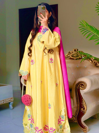 BUTTER-YELLOW 3-PIECE ETHNIC KAFTAN SUIT SET WITH FLORAL EMBROIDERY