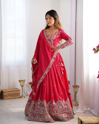 WOMAN NATURAL SILK LEHENGA SET