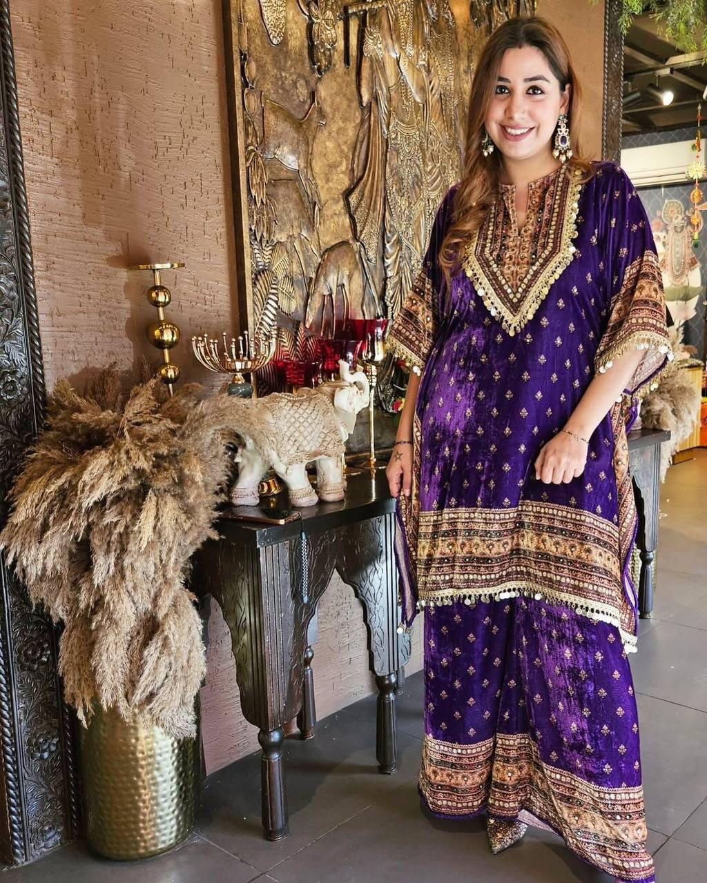 In.Cottom - GLORIOUS VISCOS VELVET KAFTAN WITH PLAZZO