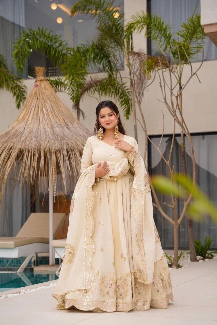 CHINON FABRIC WHITE ANARKALI SET