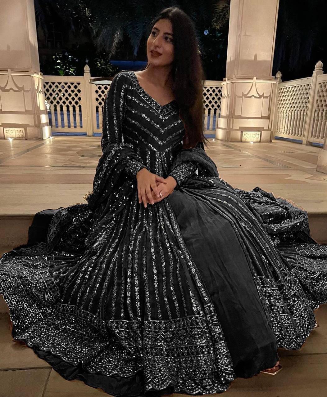 TOP LEHENGA WITH DUPATTA