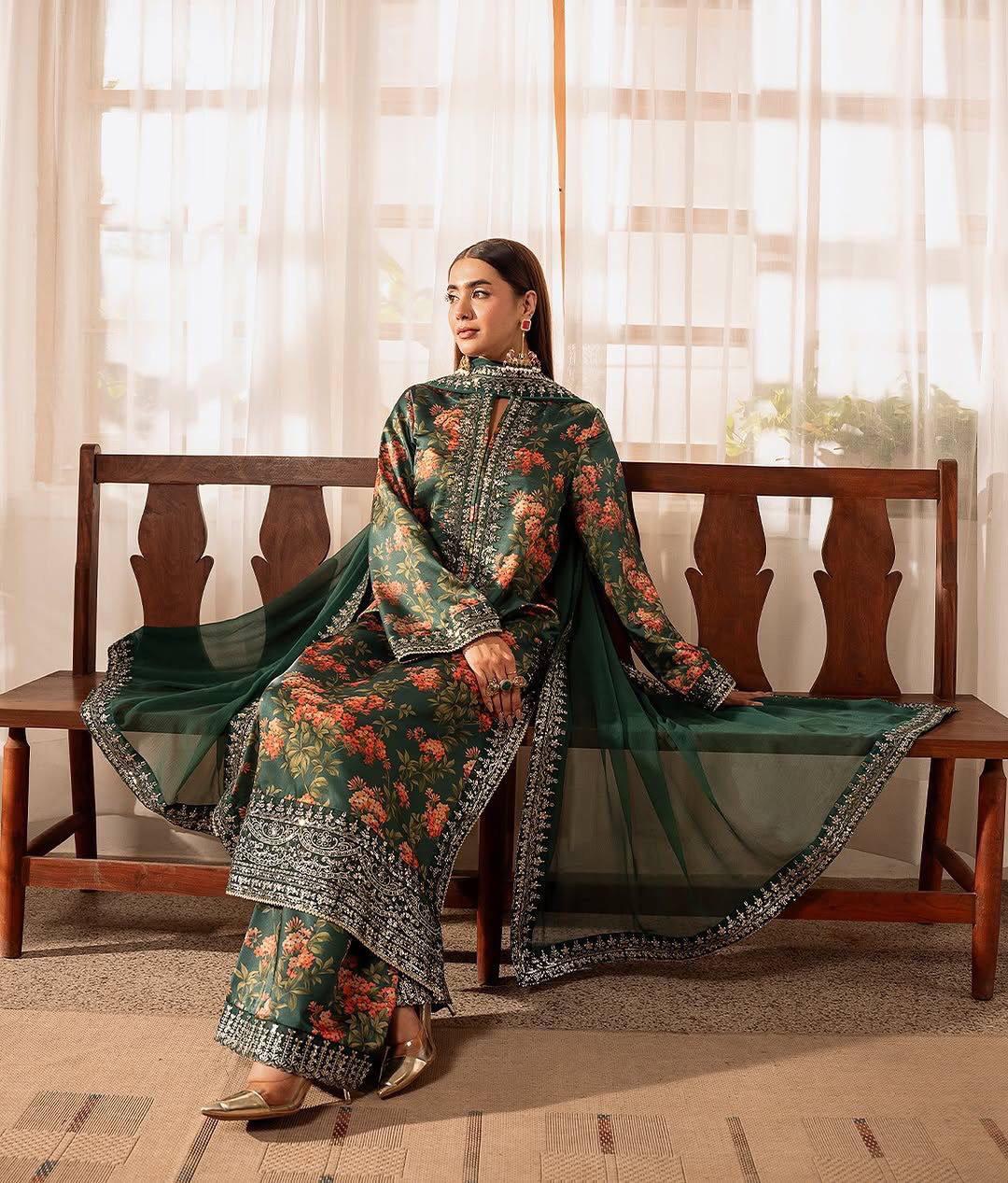 GREEN SILK KURTA SET (SET OF 3)