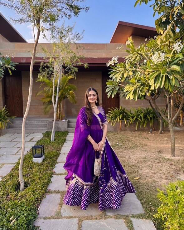DESIGNER HEAVY EMBROIDERY GEORGETTE LEHENGA  IN PURPLE