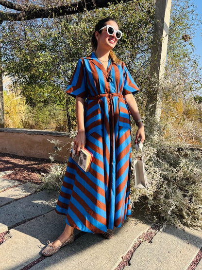 VIBRANT CLASSIC TOUCH STRIPED GOWN
