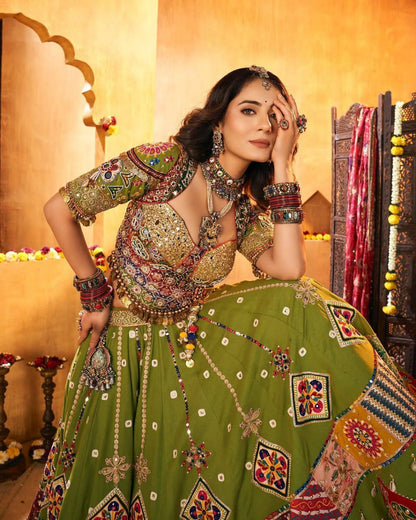 NAVRATRI SPECIAL MUSLIN COTTON CHANIYA CHOLI WITH REAL MIRROR WORK