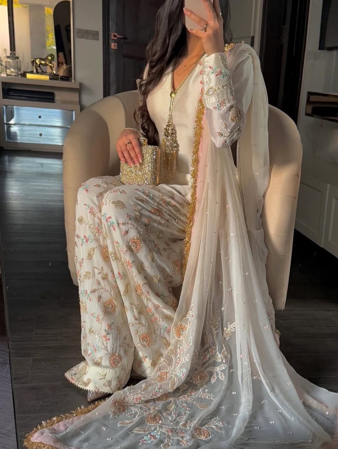 OFF-WHITE SATIN EMBROIDERED FARSHI SUIT