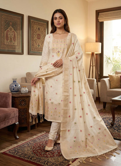 CHANDERI BANARASI SILK KURTA PANT WITH DUPATTA