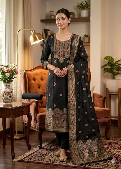 CHANDERI BANARASI SILK KURTA PANT WITH DUPATTA