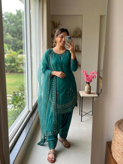 NATURAL CREPE TOP AND FARSHI PALAZZO SET WITH EMBROIDERED DUPATTA