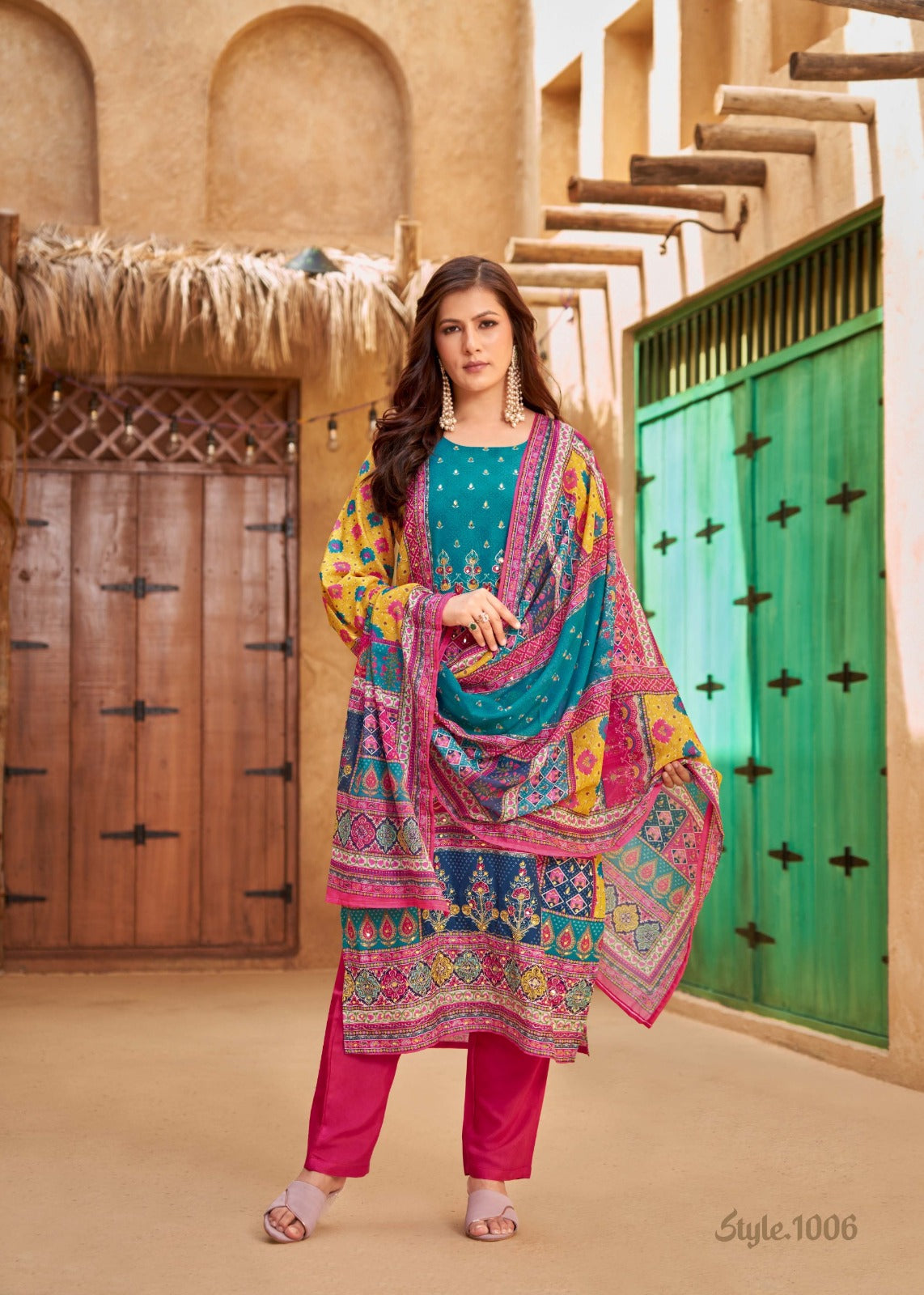 MUSLIN DIGITAL PRINT SUIT WITH AARI HANDWORK AND REAL MIRROR WORK
