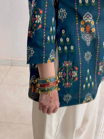 BLUE MUSLIN COTTON KURTI WITH WHITE FARSHI PLAZZO AND EMBROIDERY WORK