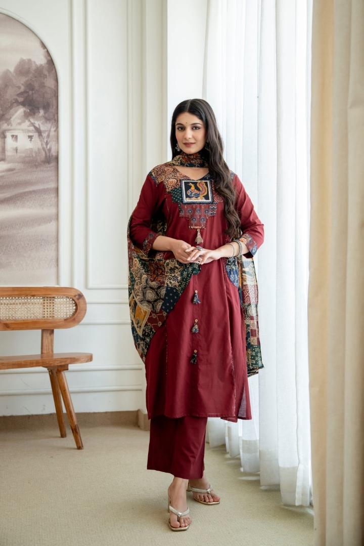 AAKRITI - TRENDY PATCH WORK COTTON SUIT SET