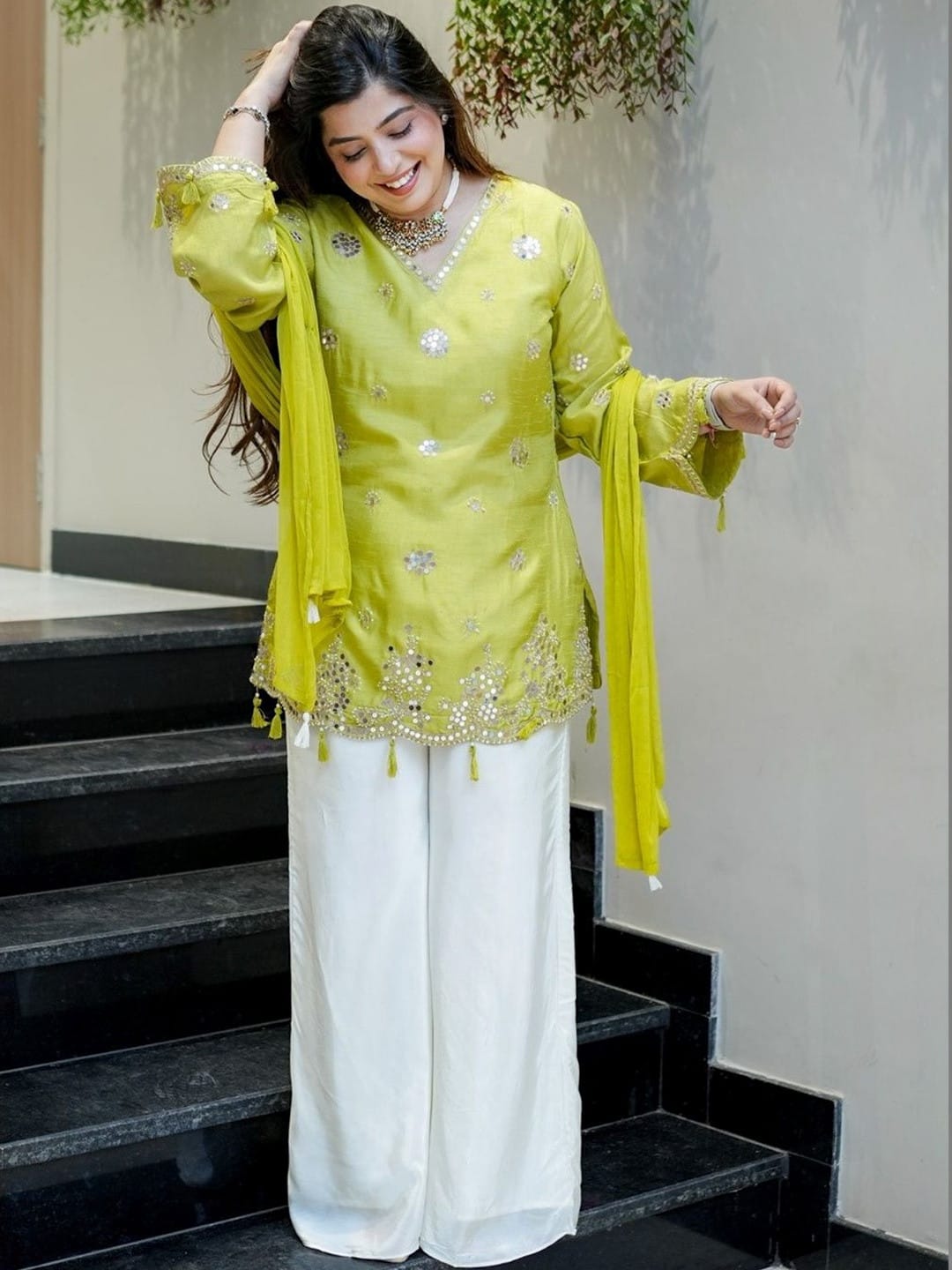 ELEGANT EMBROIDERY KURTA & PLAZZO SET WITH DUPATTA