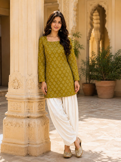 BANDHEJ PRINT COTTON TOP AND FARSI PANT FOR SUMMER'S