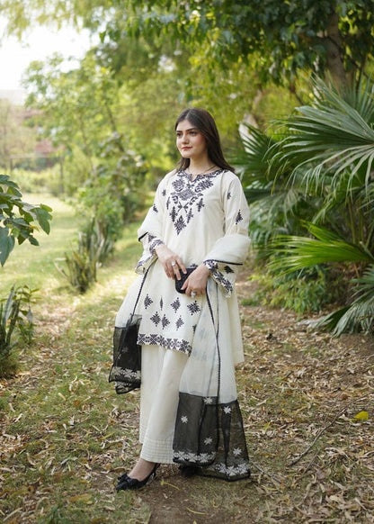In.CottoM - WHITE ROSHI FARSHI SALWAR SUIT
