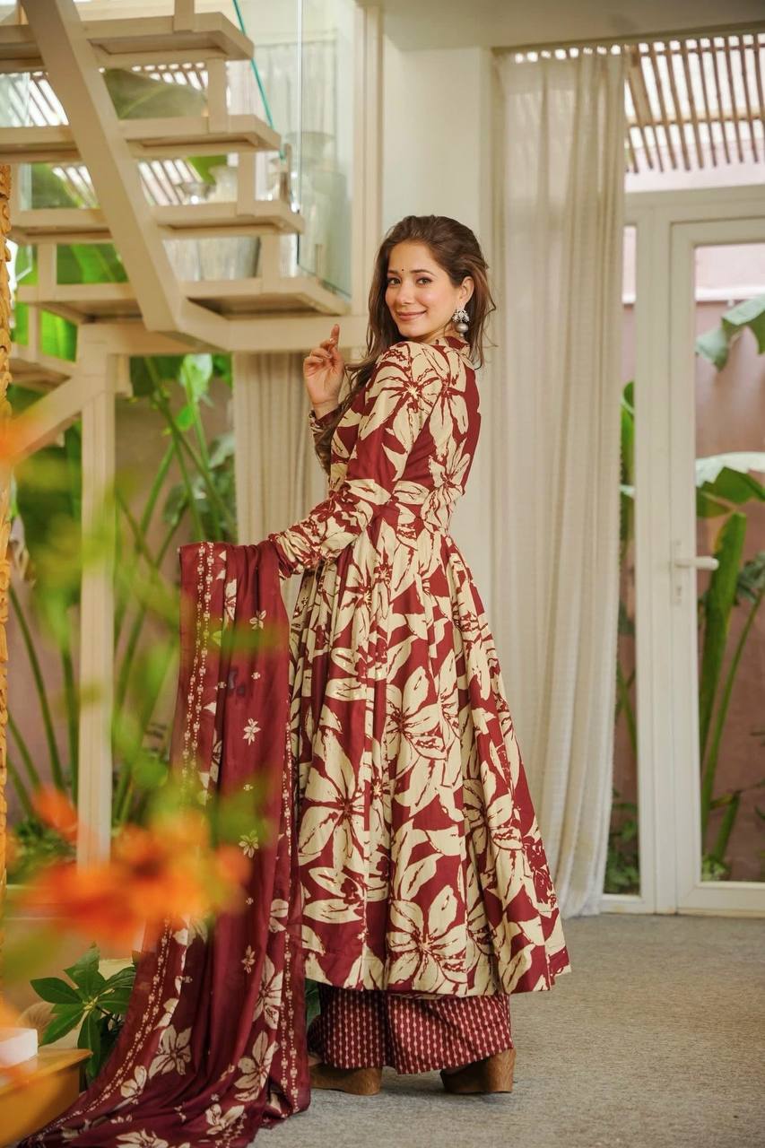 COTTON ANARKALI SUIT WITH FLORAL DIGITAL PRINT
