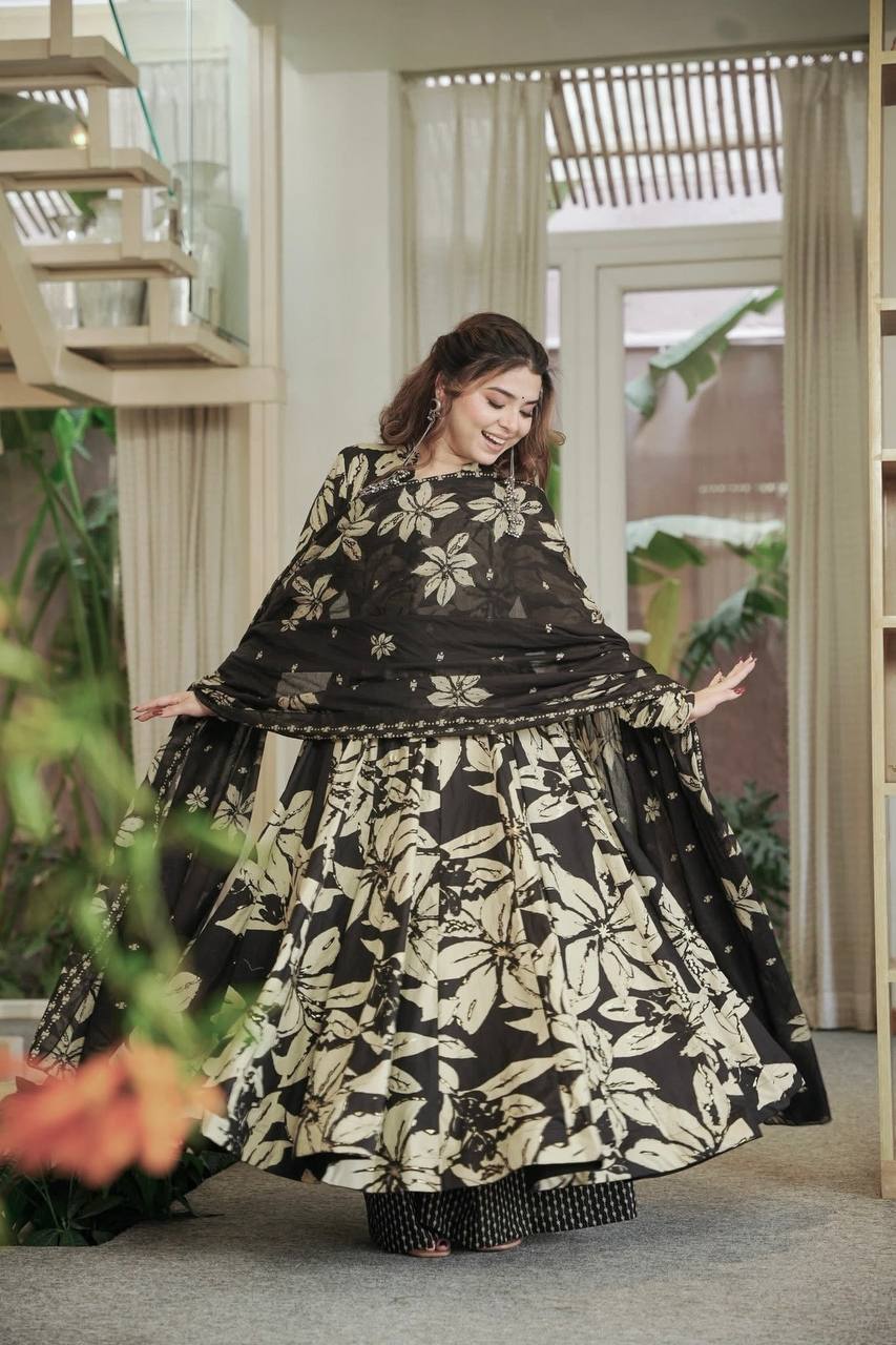 COTTON ANARKALI SUIT WITH FLORAL DIGITAL PRINT
