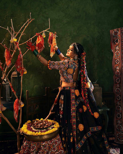 BLACK CHANIYA CHOLI WITH DIGITAL PRINT & MIRROR WORK