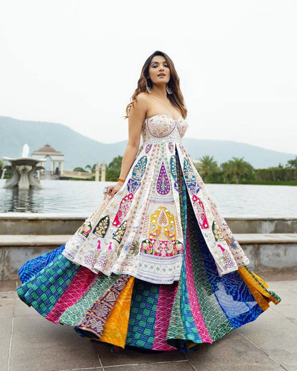 WHITE STRAPLESS LEHENGA CHOLI FOR NAVRATRI WITH EMBROIDERED & MIRROR WORK