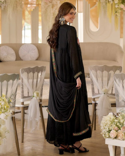 NOOR-E-GUL PEARL THREADWORK A LINE SUIT