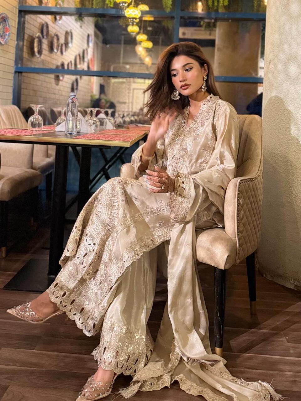 PAKISTHANI STYLE BEIGE  KURTA SET