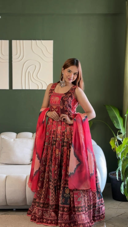RED ORGANZA PATOLA MOTIF PRINTED ANARKALI GOWN