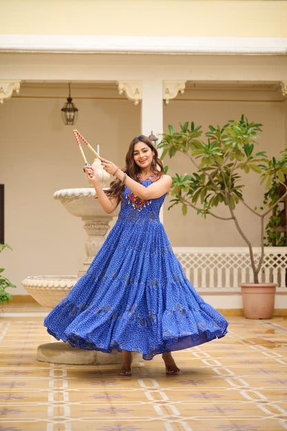 NAVRATRI BANDHANI GEORGETTE GOWN FOR WOMEN WITH GAMATHI WORK