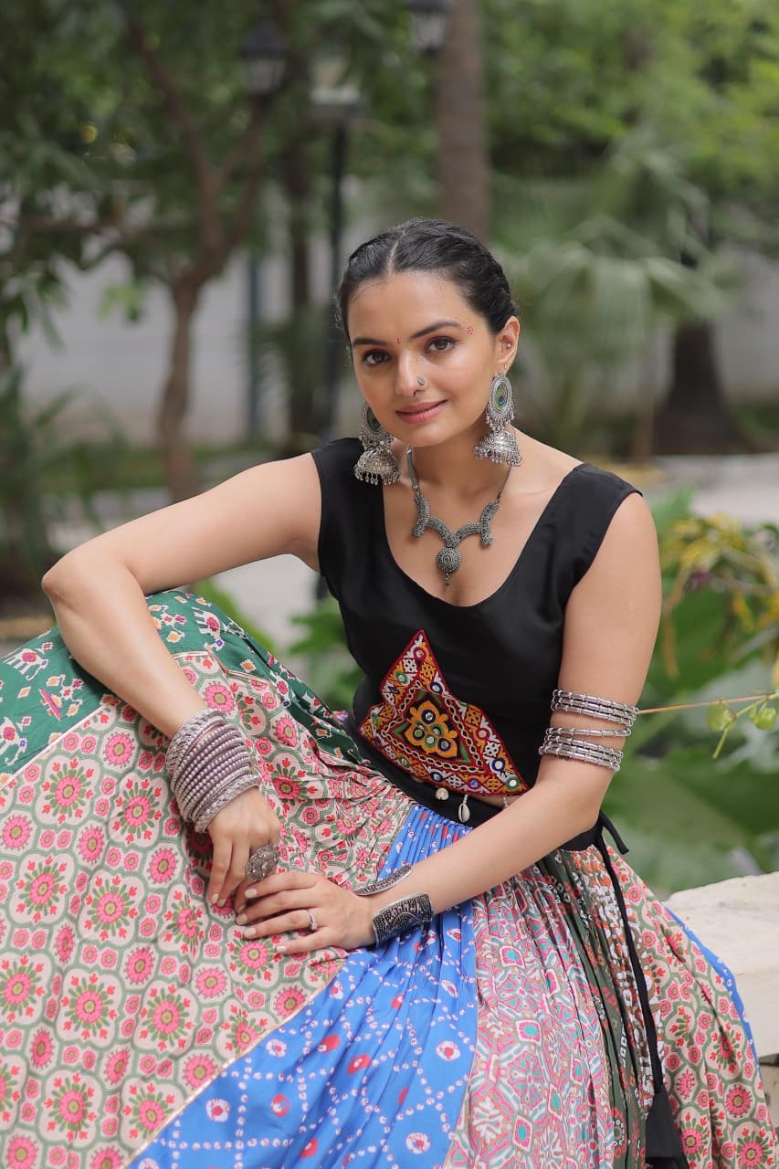 NAVRATRI MULTI COLOUR LEHENGA CHOLI