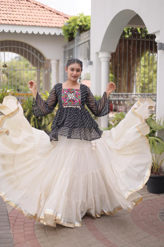 NAVRATRI LEHENGA WITH LAHARIYA PRINT & KUTCHI PATCHWORK