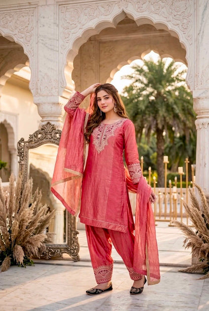 DESIGNER KURTA PLAZZO SET FOR WOMEN