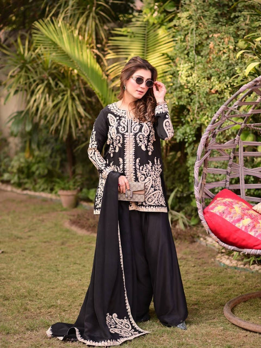 BLACK FAUX GEORGETTE PAKISTHANI SUIT SET