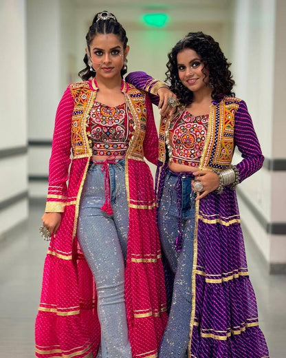 NAVRATRI BANDHANI PRINT SHRUG WITH EMBROIDERED BLOUSE SET