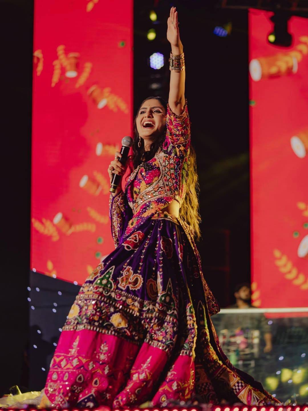 PURPLE NAVRATRI CHANIYA CHOLI