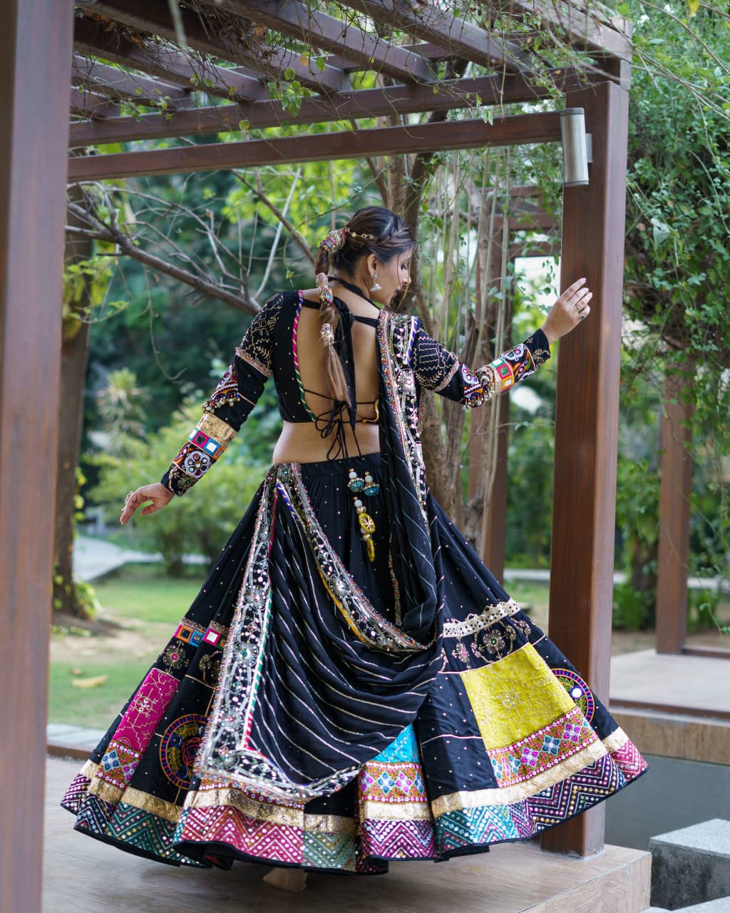 BLACK GAMTHI PATCHWORK & REAL MIRROR WORK NAVRATRI LEHENGA