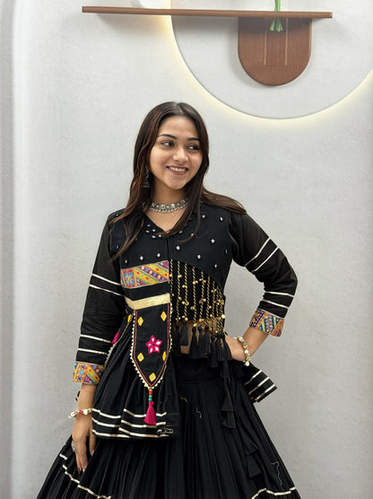 PURE COTTON NAVRATRI LEHENGA CHOLI WITH KOTI