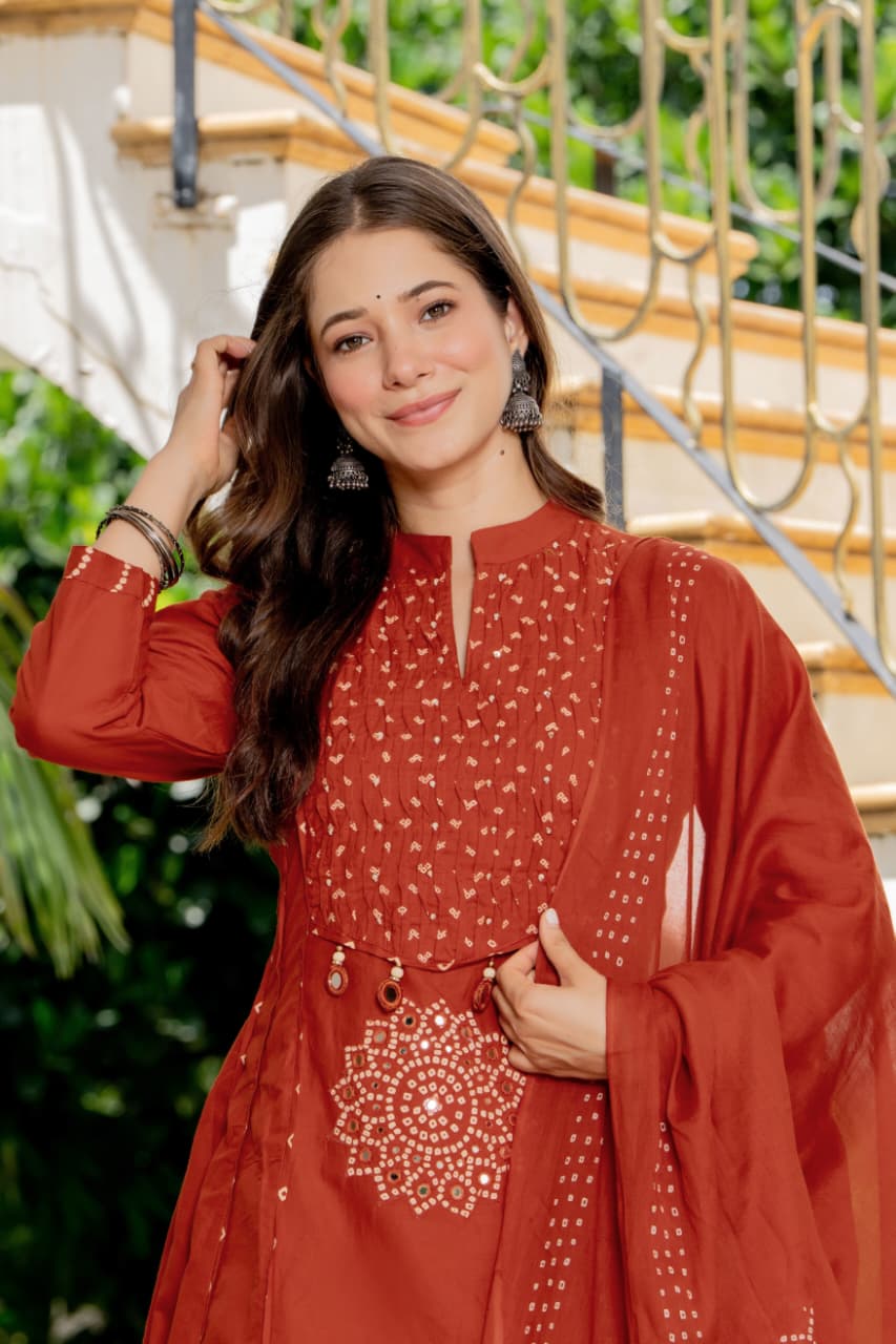 IN.COTTOM - COTTON BANDHANI REAL MIRROR WORK KURTA SET