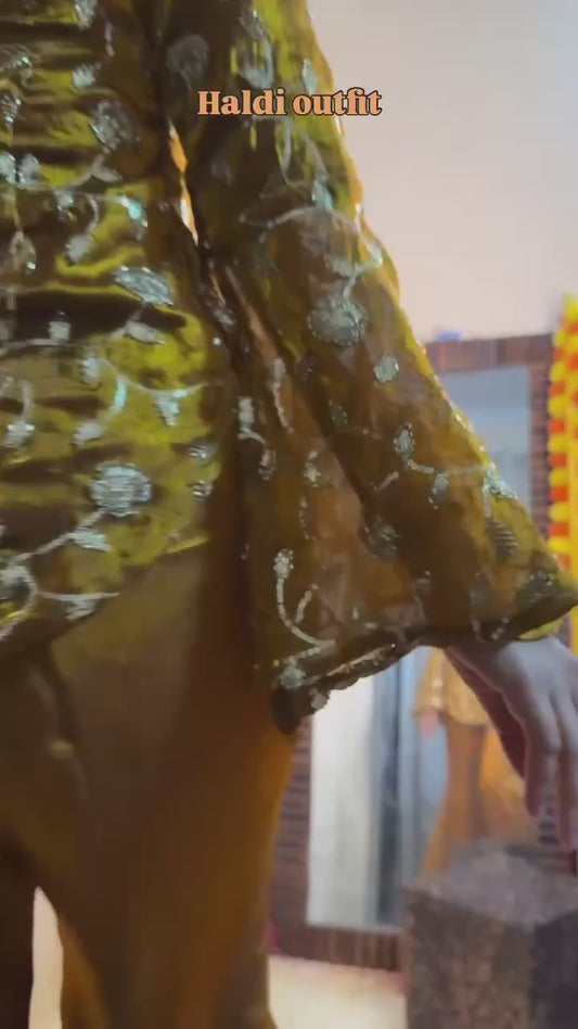 MUSTERED NC MOSS EMBROIDERY WORK PLAZZO & SUIT