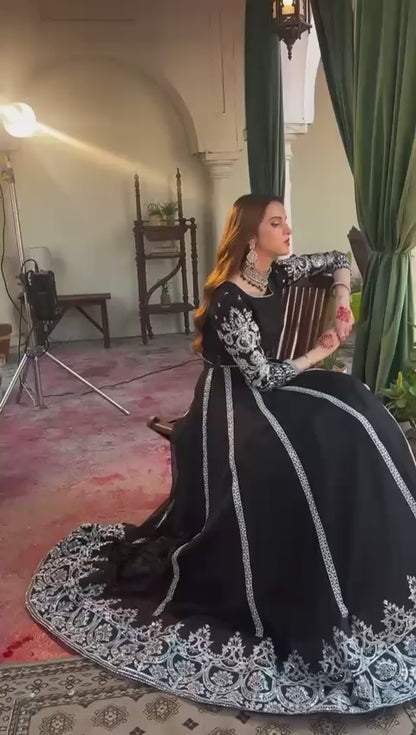 ZARINA - BLACK VELVET THREAD & SEQUENCE EMBROIDERY LEHENGA SET WITH DUPATTA