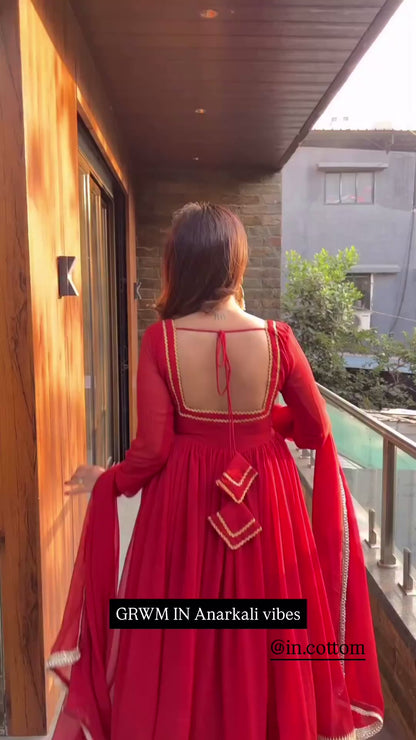 RED BLOOMING ANARKALI GOWN SET